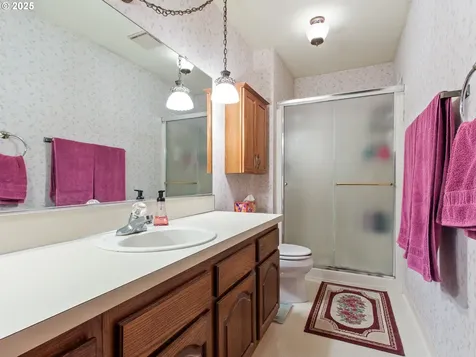 415 NW 117th Street Vancouver WA 98685