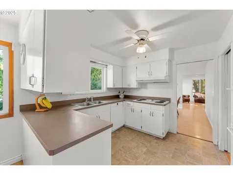 7505 SW Crestview Street Portland OR 97223