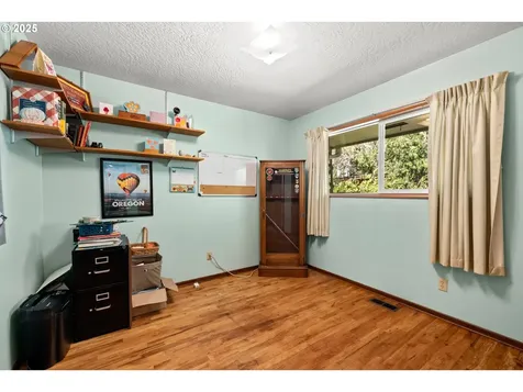 13241 SE Washington Street Portland OR 97233