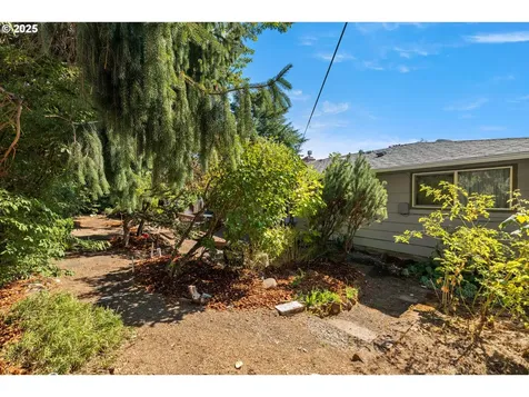 13241 SE Washington Street Portland OR 97233