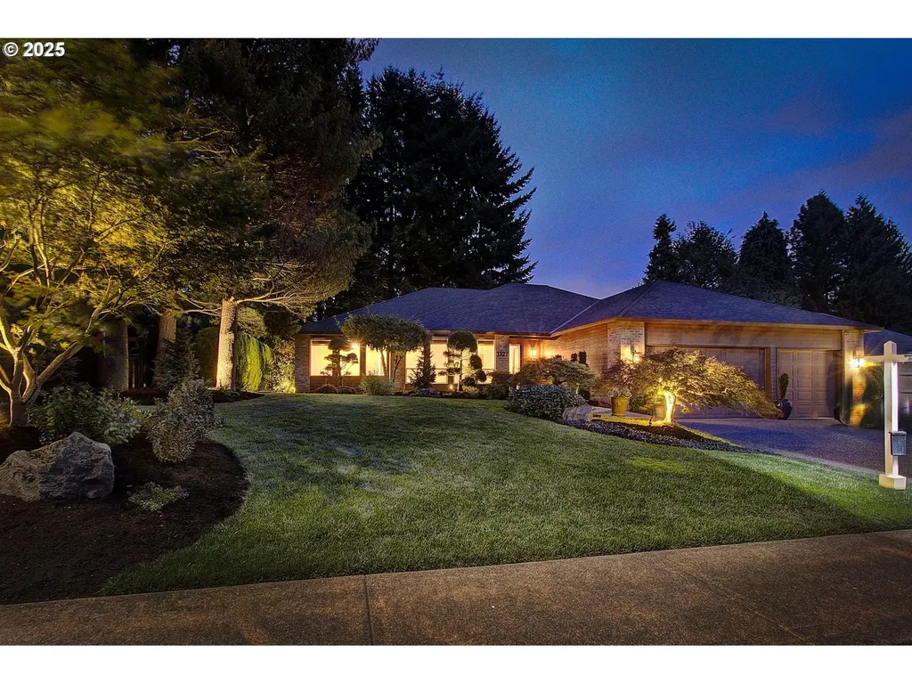 1527 SE 104th Court Vancouver WA 98664