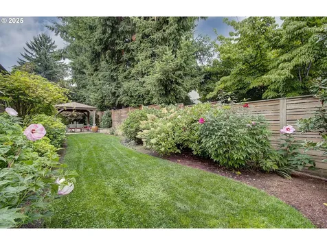 1527 SE 104th Court Vancouver WA 98664