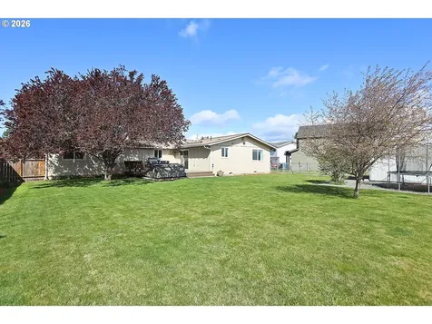 2018 Chatfield Place Goldendale WA 98620