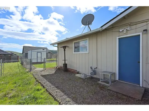 2018 Chatfield Place Goldendale WA 98620