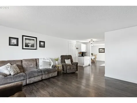 2018 Chatfield Place Goldendale WA 98620