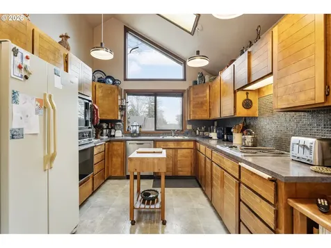 11895 SE Knee Court Happy Valley OR 97086