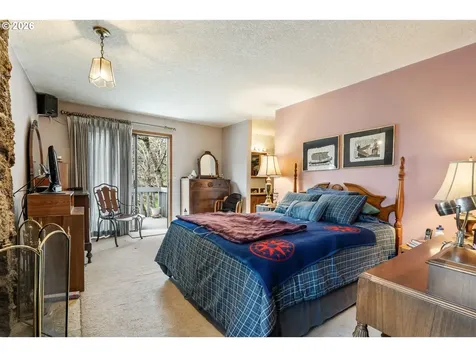 11895 SE Knee Court Happy Valley OR 97086