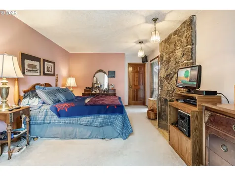 11895 SE Knee Court Happy Valley OR 97086