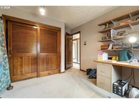 11895 SE Knee Court Happy Valley OR 97086