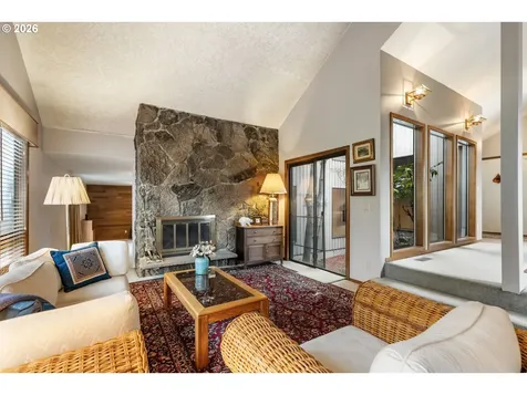 11895 SE Knee Court Happy Valley OR 97086