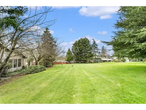 11895 SE Knee Court Happy Valley OR 97086