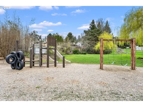11895 SE Knee Court Happy Valley OR 97086