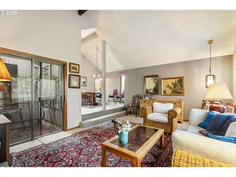 11895 SE Knee Court Happy Valley OR 97086