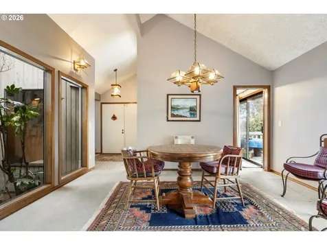 11895 SE Knee Court Happy Valley OR 97086