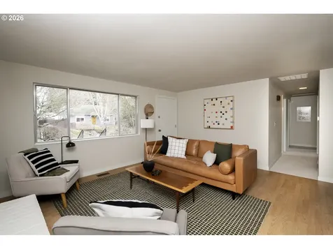 1820 N Prescott Street Portland OR 97217