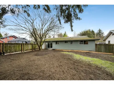 1820 N Prescott Street Portland OR 97217