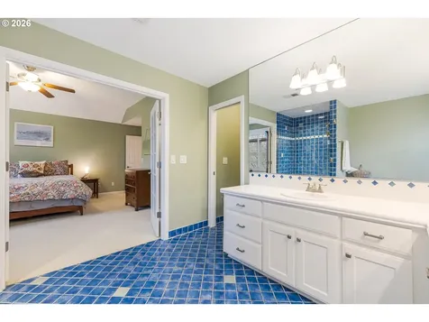 1905 Arena Court West Linn OR 97068
