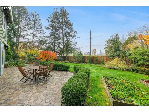 1905 Arena Court West Linn OR 97068