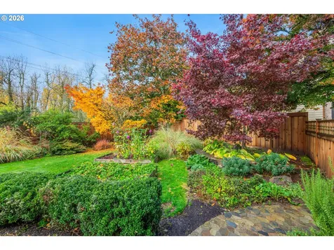 1905 Arena Court West Linn OR 97068