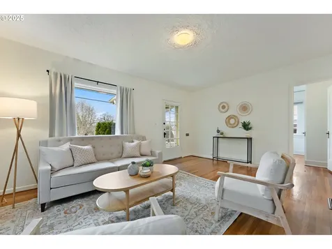 3840 NE 74th Avenue Portland OR 97213