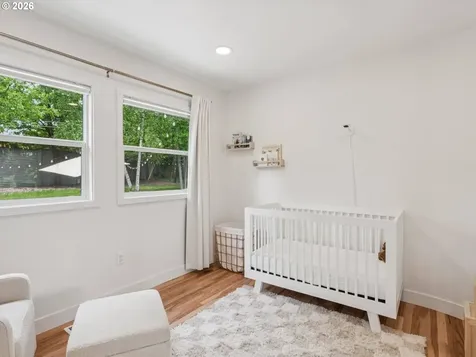 11865 SW Belvidere Place Portland OR 97225