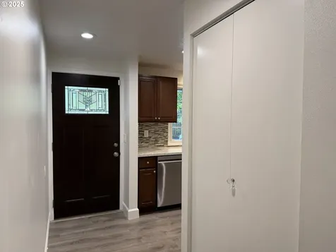 18411 Longfellow Avenue Lake Oswego OR 97035