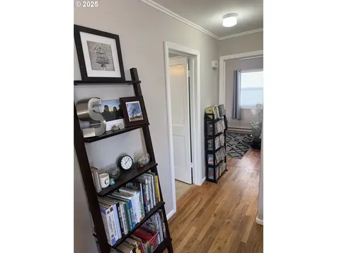 1606 W 10th Street The Dalles OR 97058