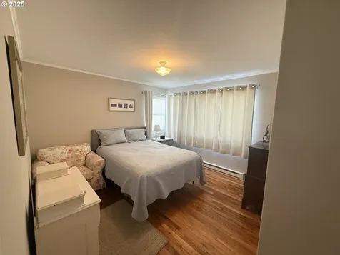 1606 W 10th Street The Dalles OR 97058