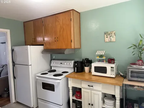 1606 W 10th Street The Dalles OR 97058