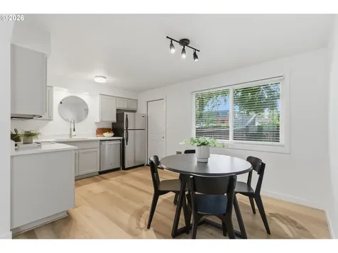 2945 SW Miles Street Portland OR 97219