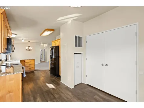 147 Dark Horse Street Roseburg OR 97471