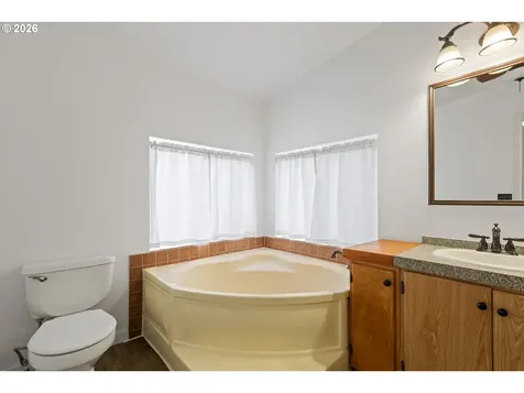 147 Dark Horse Street Roseburg OR 97471
