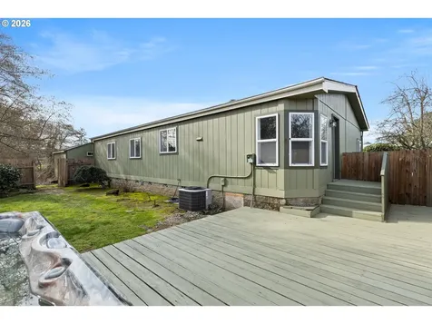 147 Dark Horse Street Roseburg OR 97471