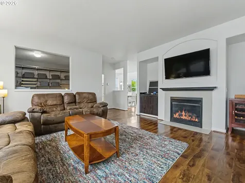 13191 Wickiup Drive Oregon City OR 97045
