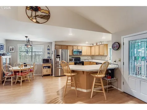 1804 SE 161st Place Vancouver WA 98683
