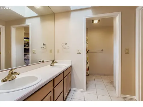 1804 SE 161st Place Vancouver WA 98683