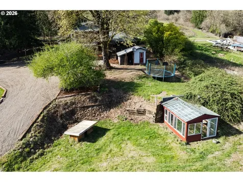 202 Redwing Road Woodland WA 98674