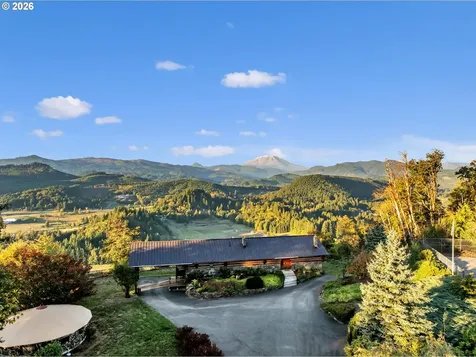 39904 NE Rotschy Road Yacolt WA 98675