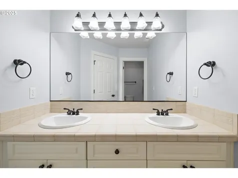 4806 NW 135th Street Vancouver WA 98685