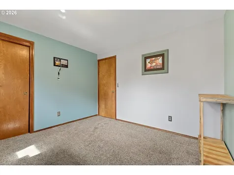 3825 NE 2nd Street Gresham OR 97030