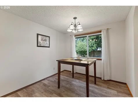 3825 NE 2nd Street Gresham OR 97030