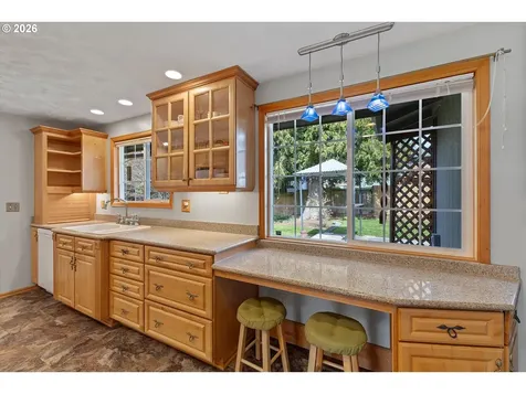 3825 NE 2nd Street Gresham OR 97030