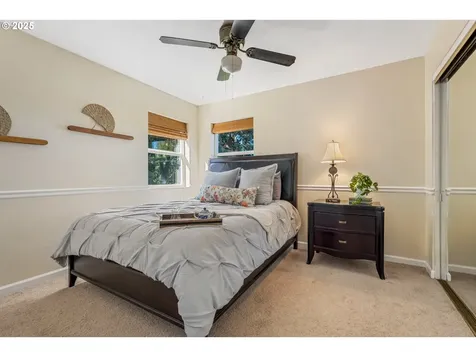 307 Caufield Street Oregon City OR 97045