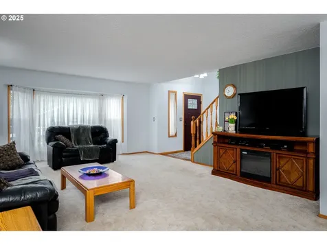 11725 SW 129th Place Portland OR 97223