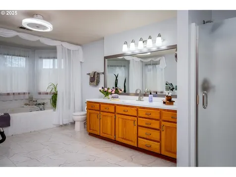 11725 SW 129th Place Portland OR 97223