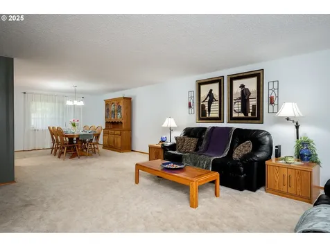 11725 SW 129th Place Portland OR 97223