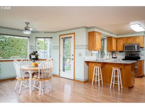 11725 SW 129th Place Portland OR 97223