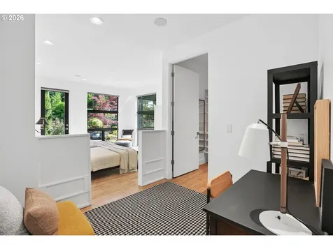 3724 SW Shattuck Road Portland OR 97221