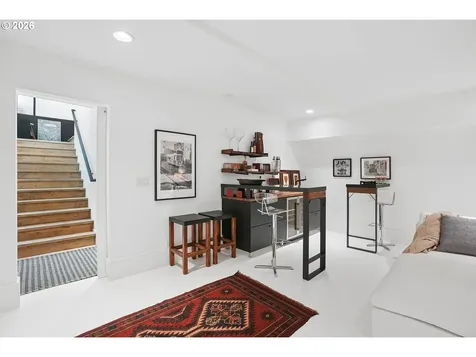 3724 SW Shattuck Road Portland OR 97221