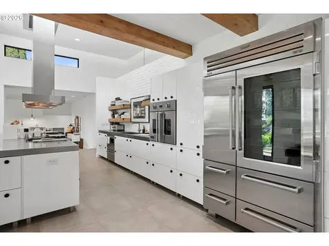 3724 SW Shattuck Road Portland OR 97221